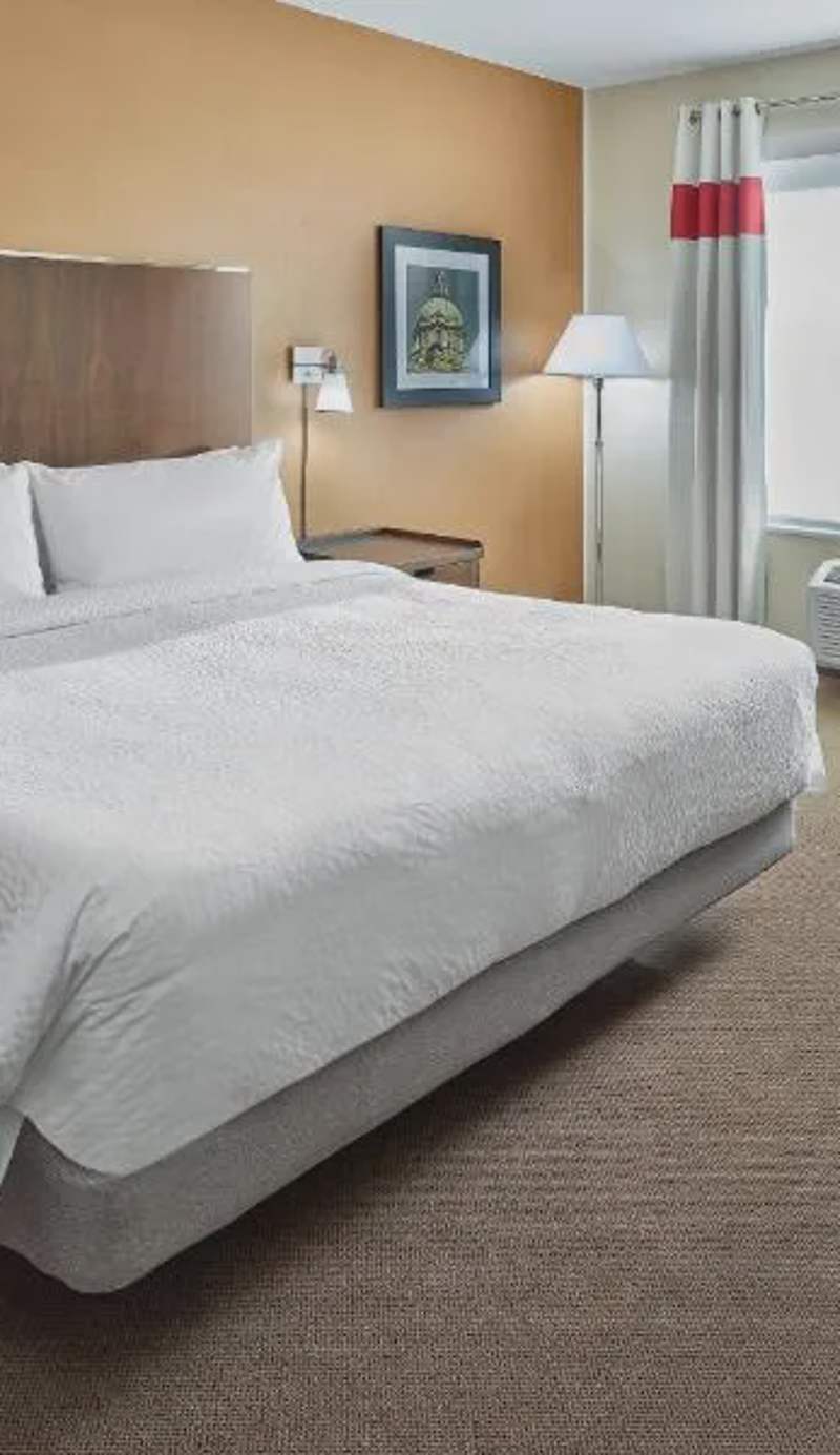 Four Points by Sheraton Edmonton West