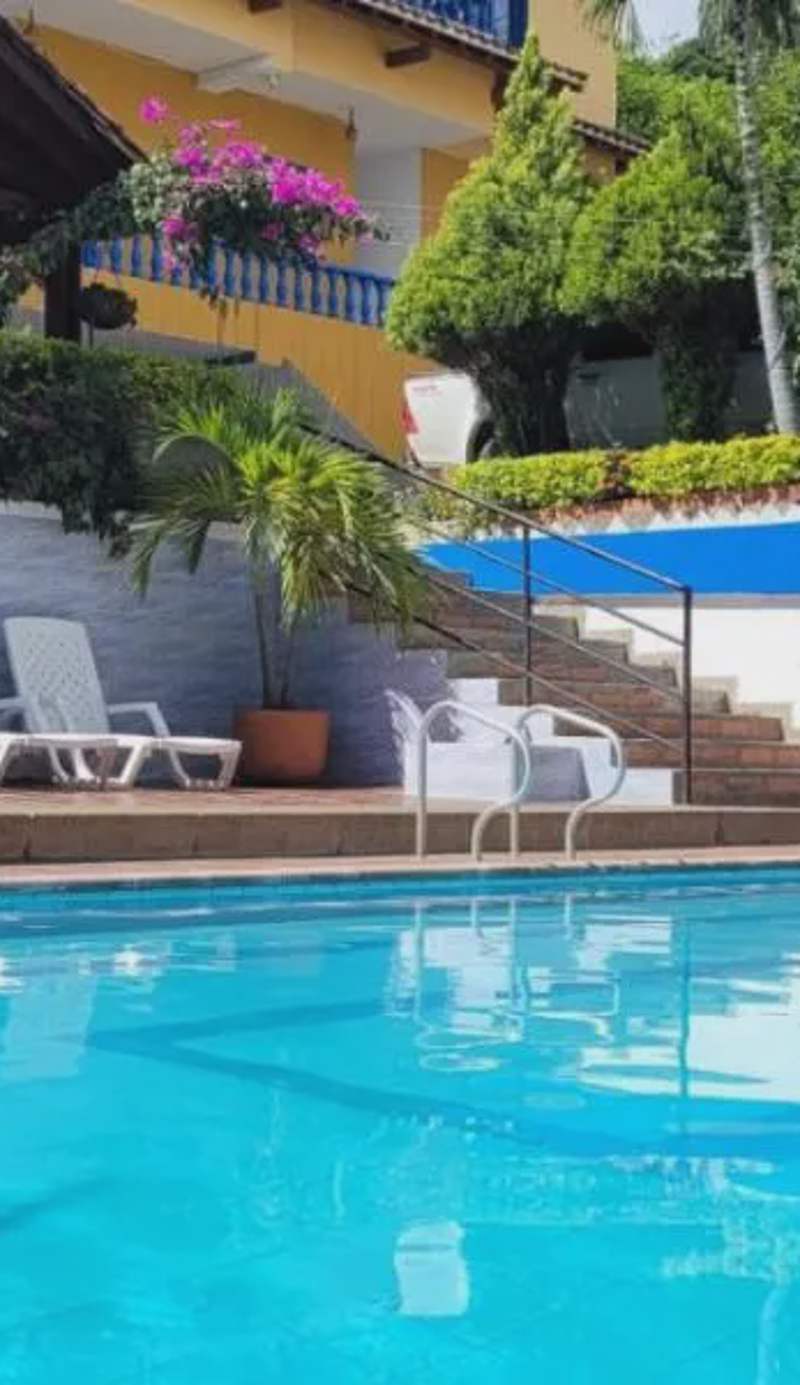 HOTEL BRISAS DE SANTA FE