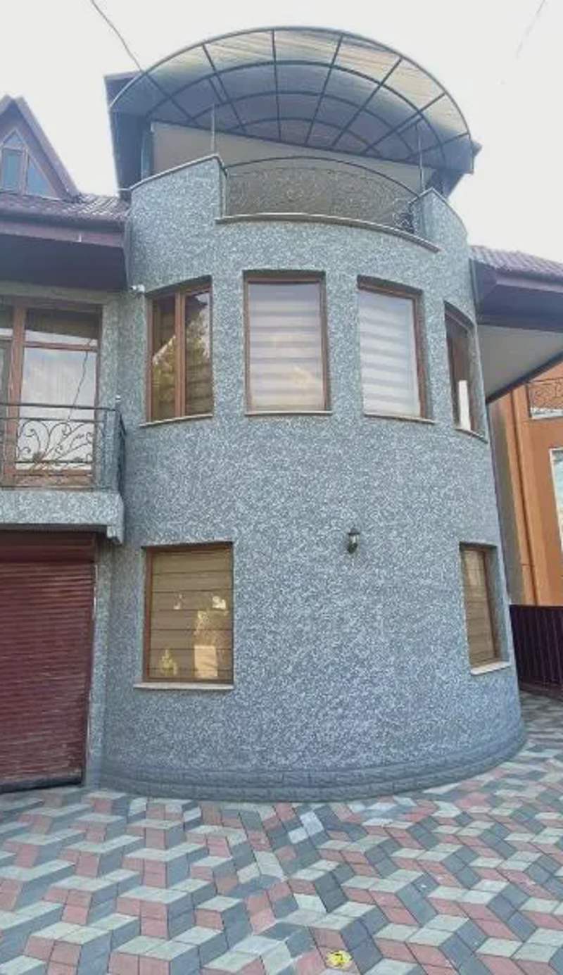 LANA`S GUEST HOUSE