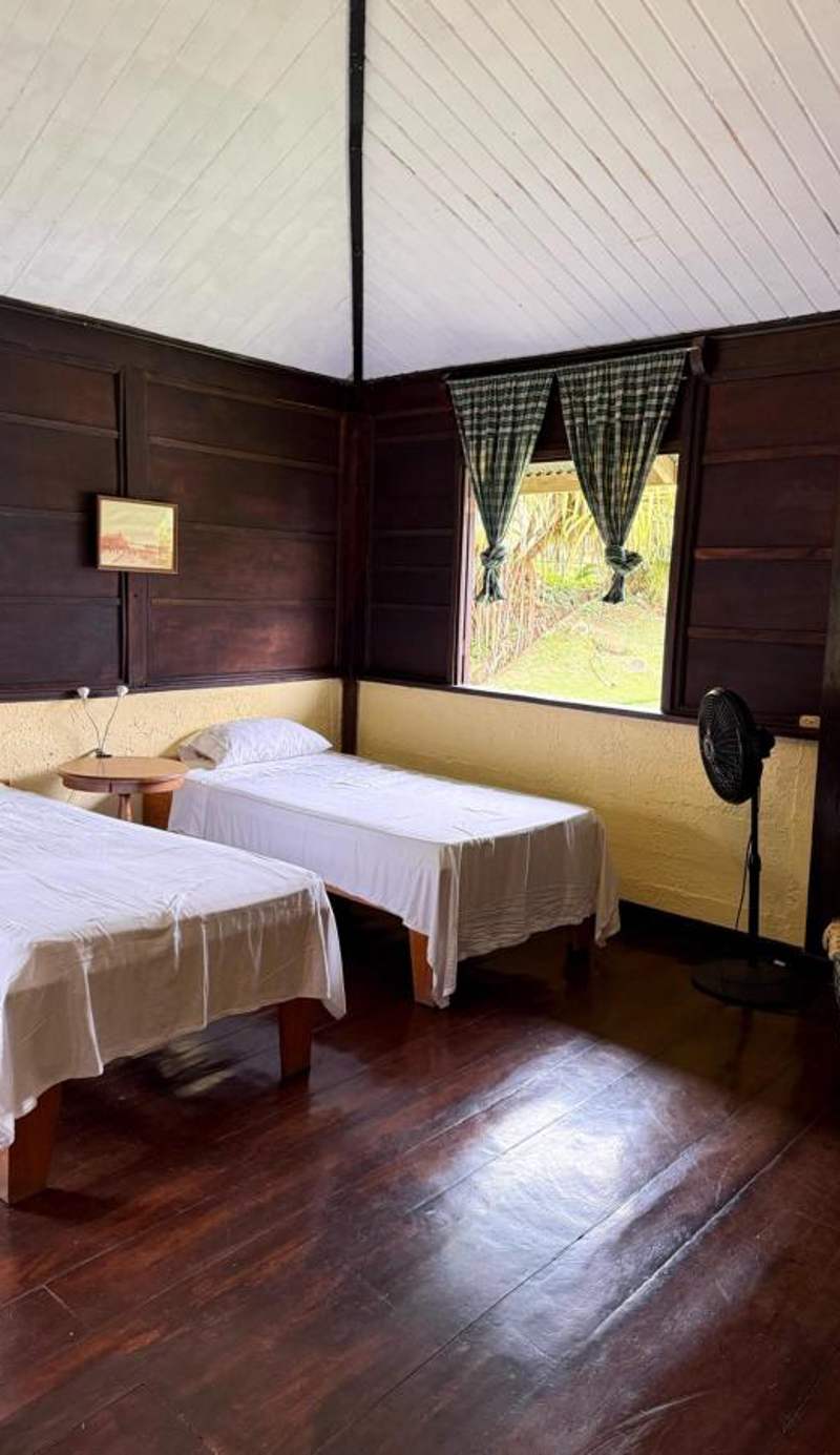 Los Gallitos Eco Lodge