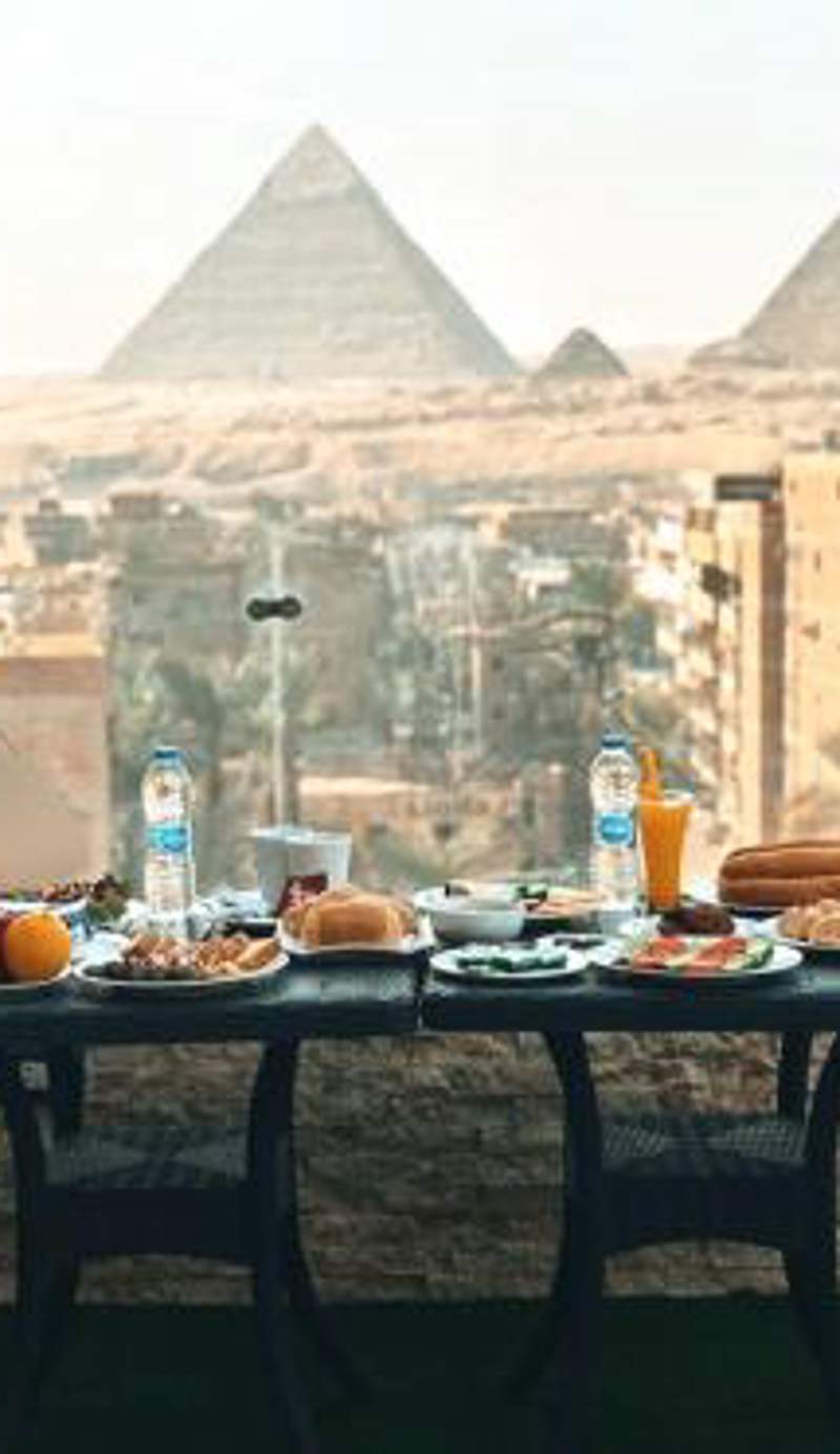 Pyramids Gold Sand INN