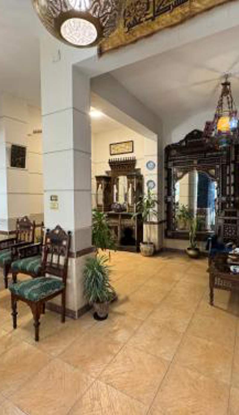 Osiris pyramids view inn