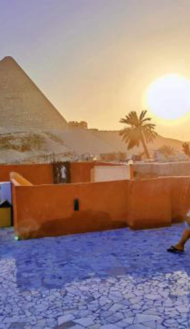 Energy Of Pyramid Hotel