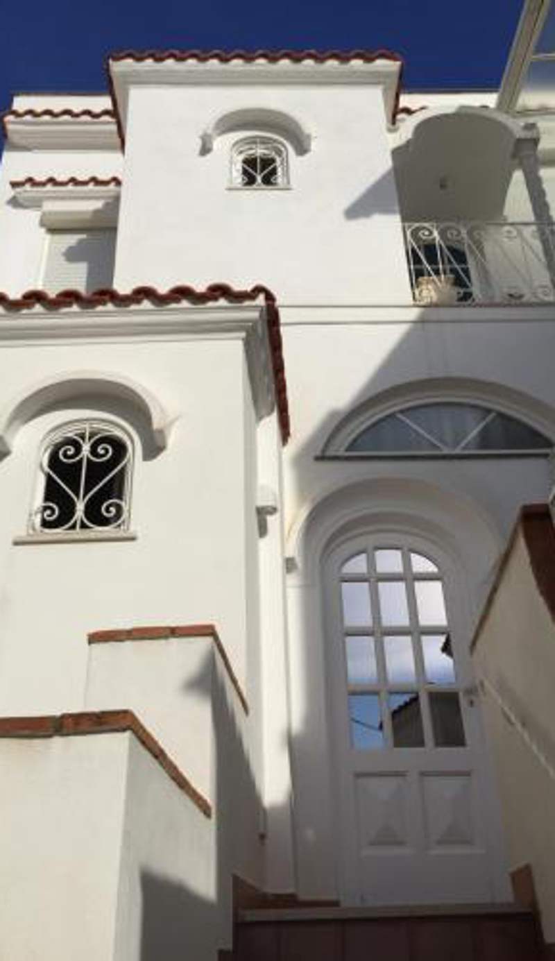 To Be Capri