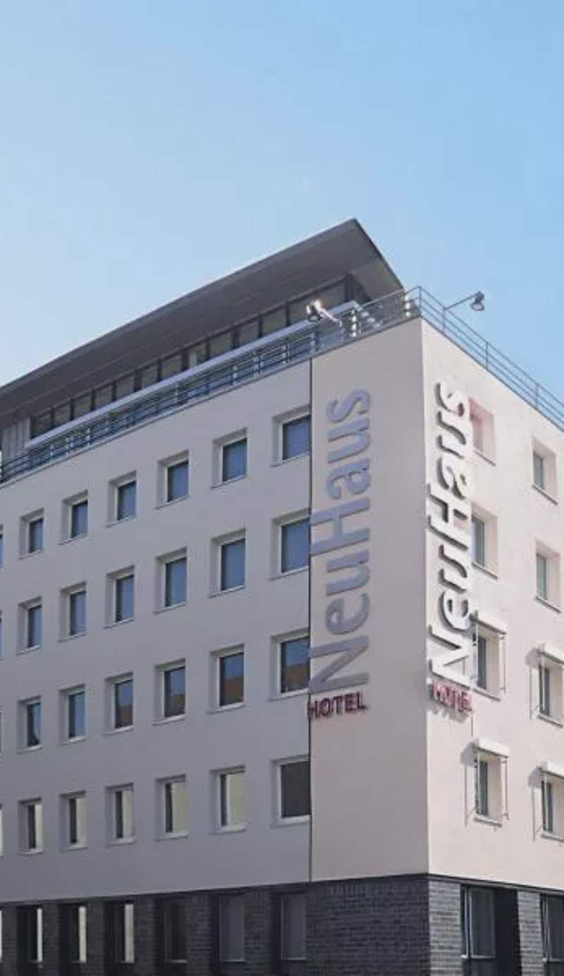 Hotel NeuHaus