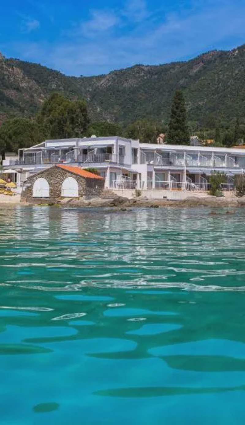 Roc Hotel - Hôtel 4 étoiles les pieds dans l'eau
