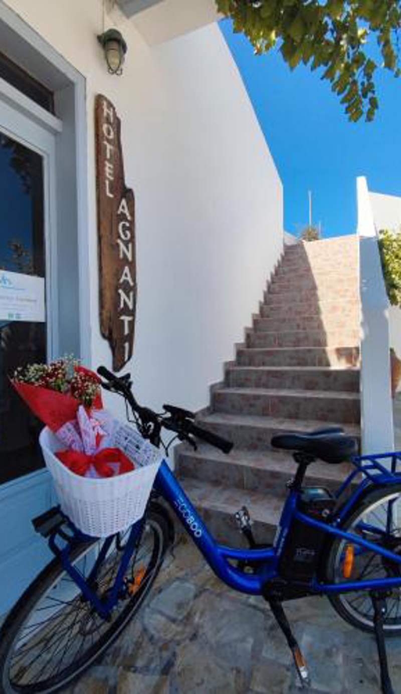 Agnanti Hotel