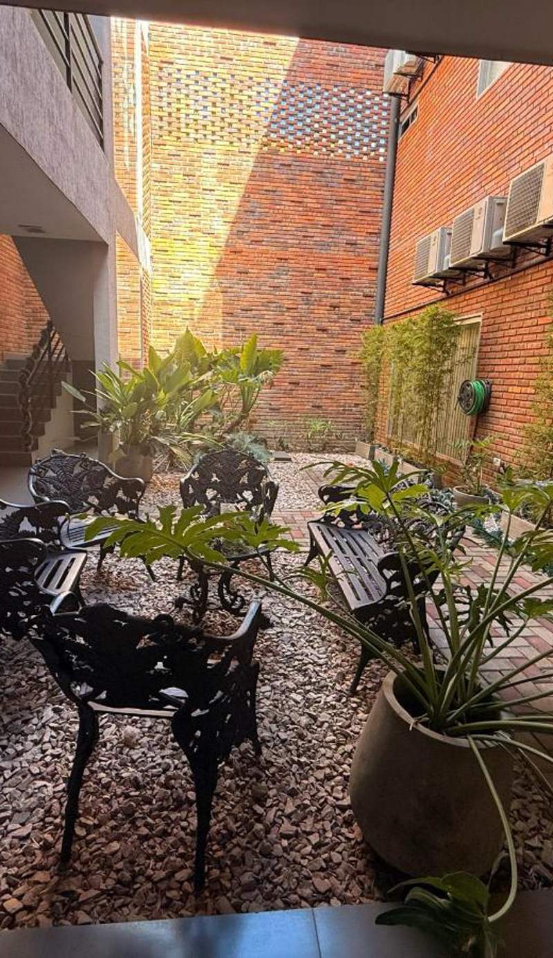 VIVARIUM APART HOTEL