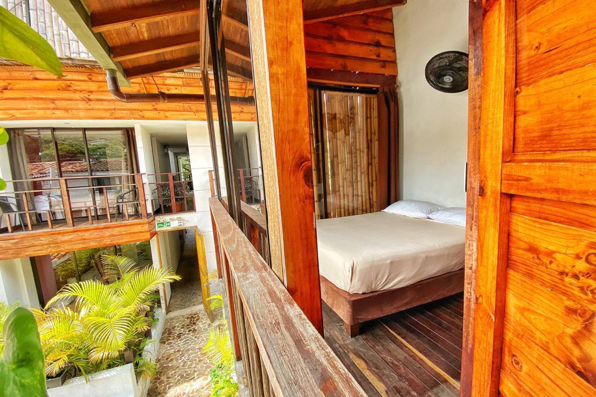 Casa Kiwi Hostel Medellin