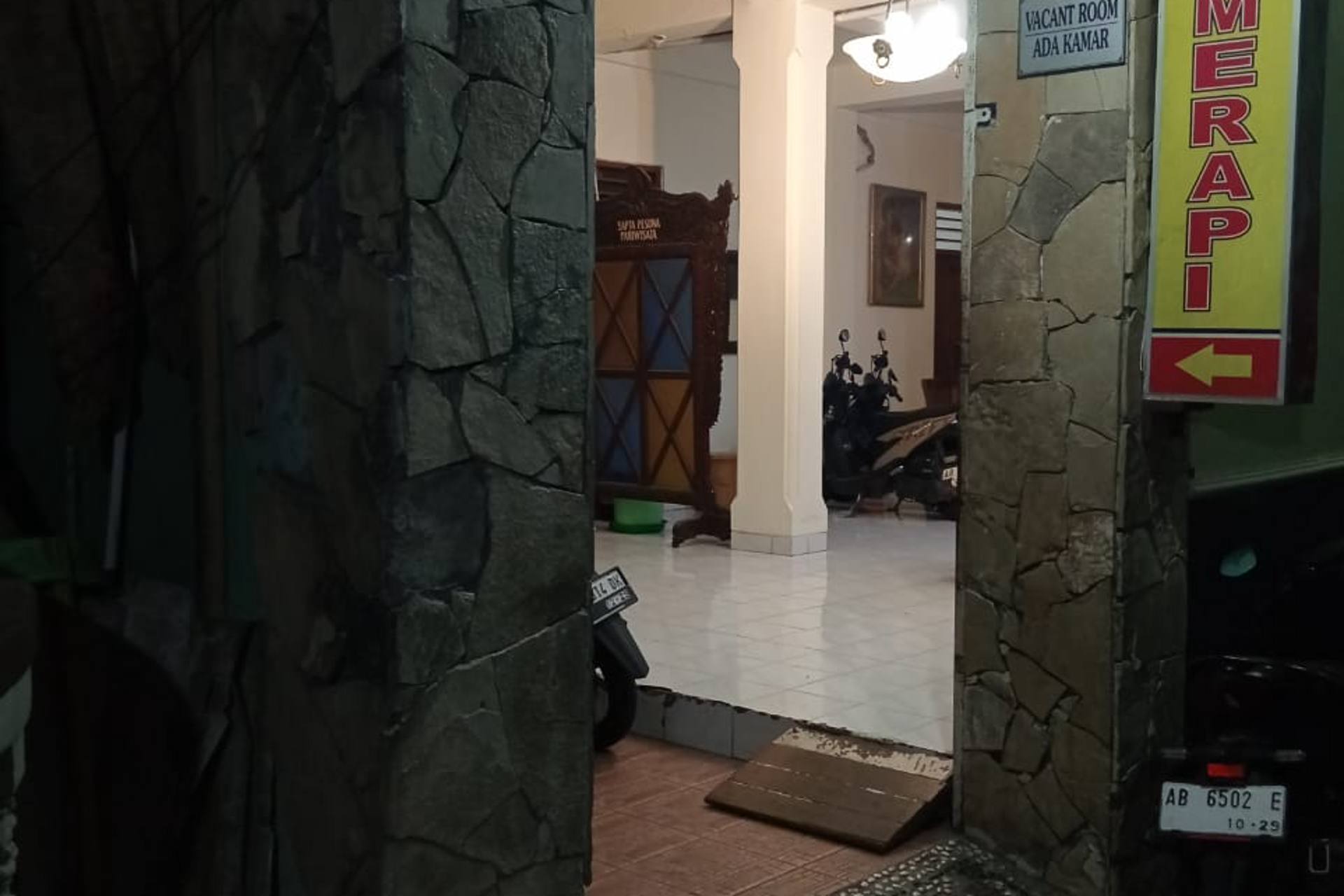 Merapi Hotel Backpacker