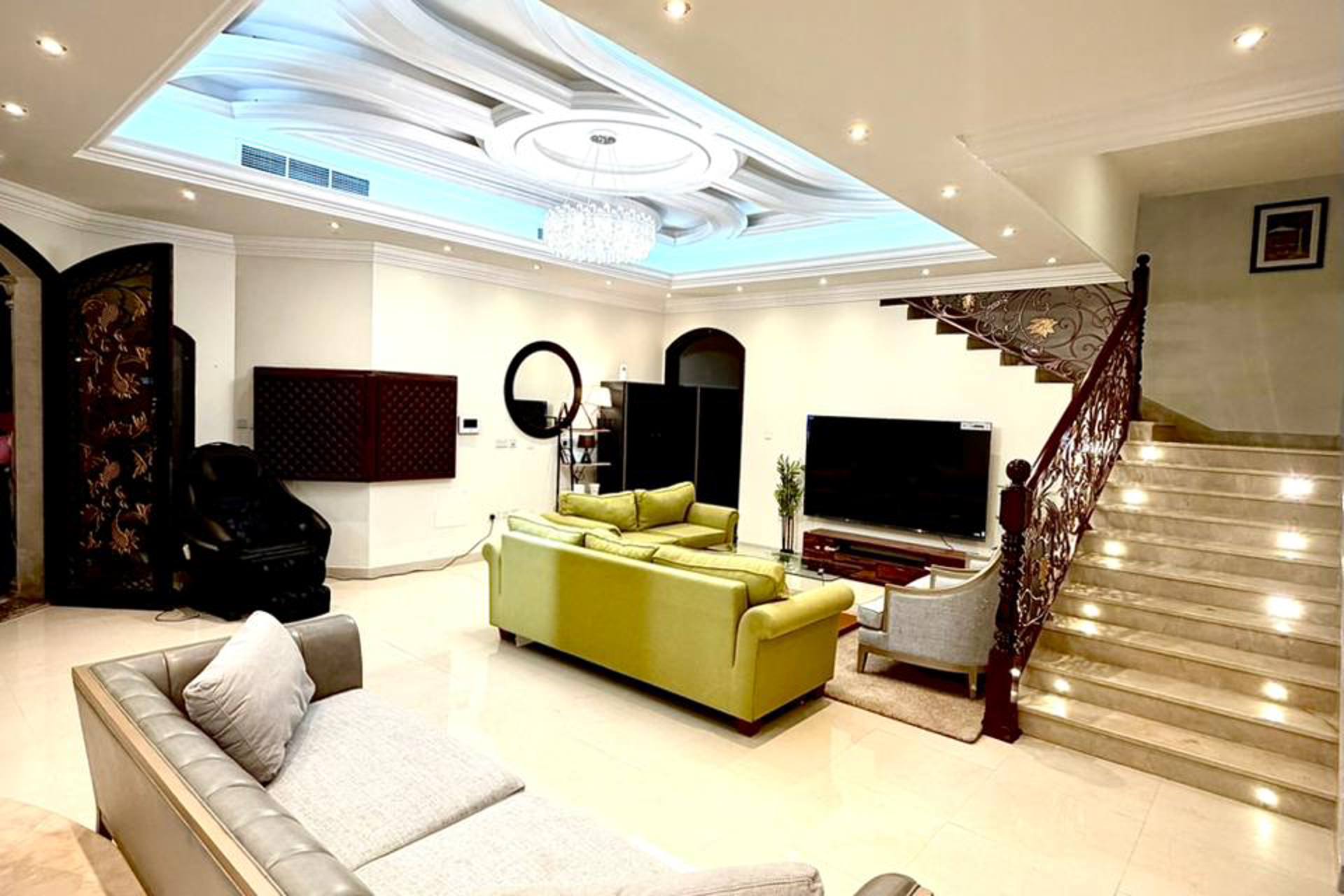 Meet Luxury Japanese Capsule Hostel Villa - Dubai