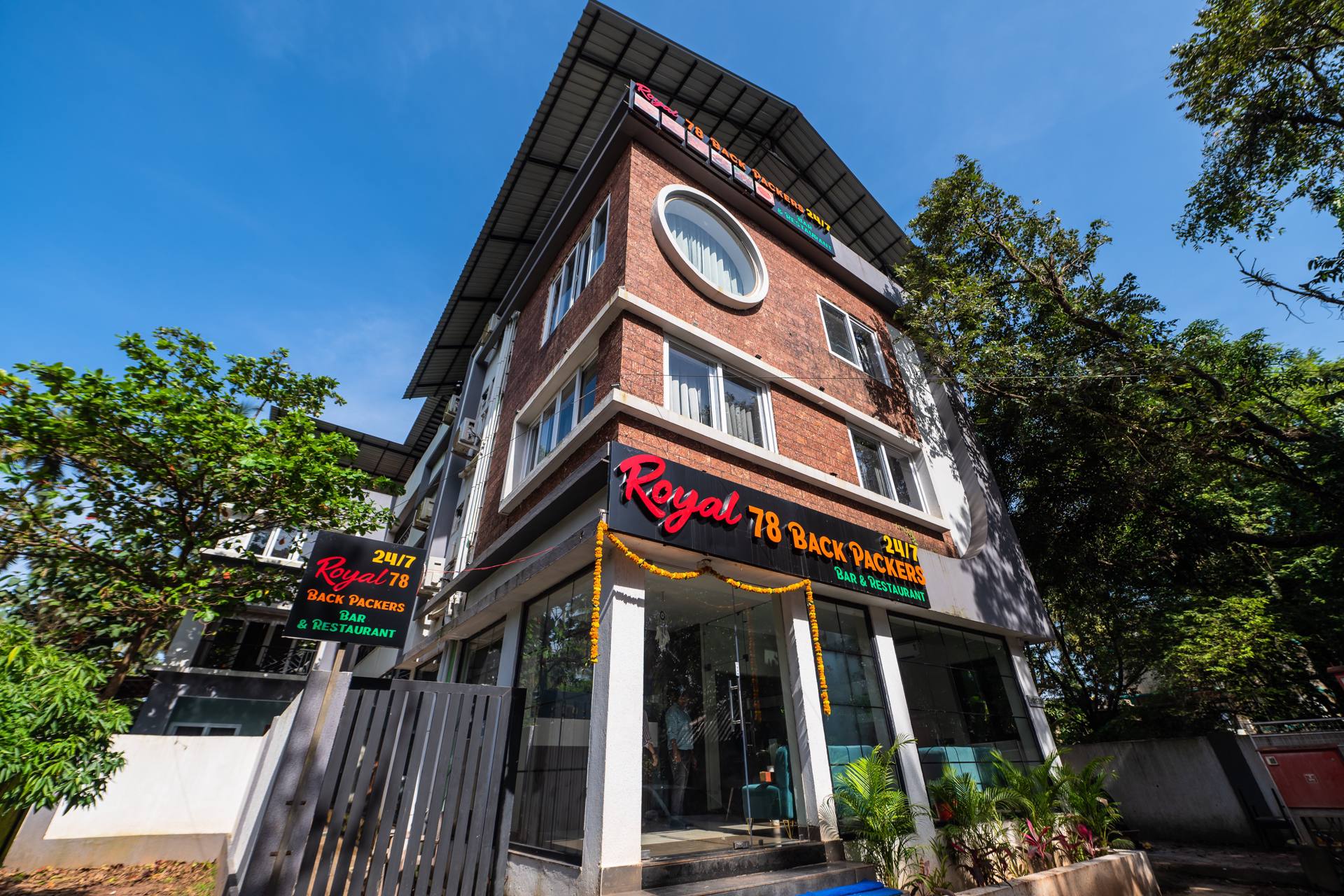 Royal 78 Backpackers Hostel