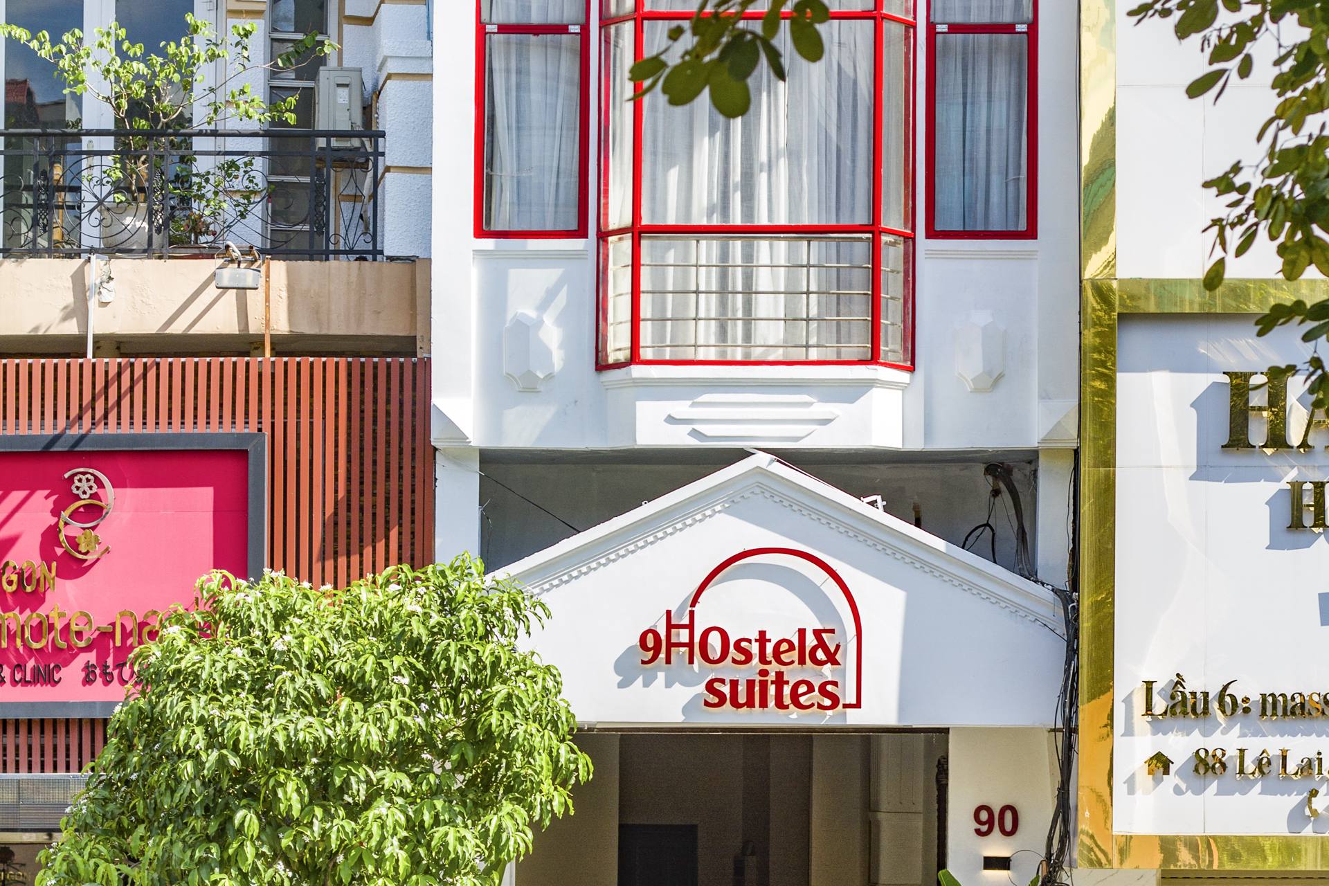 9 Hostel and Suites