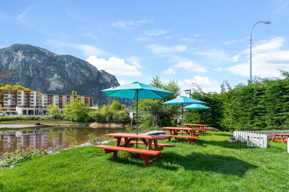 Squamish Adventure Inn photo 4