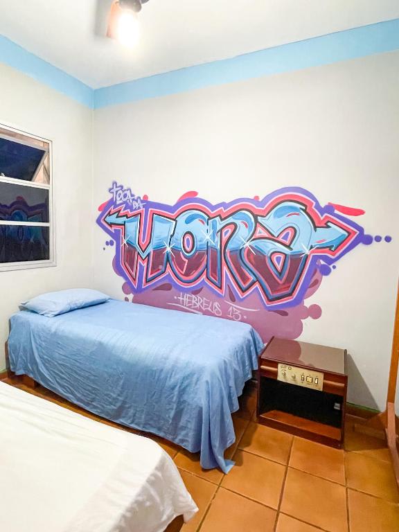 Toca da Mona Roots Hostel photo 4