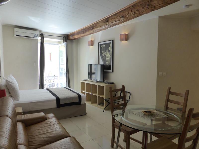 Ajoupa Apparthotel photo 6