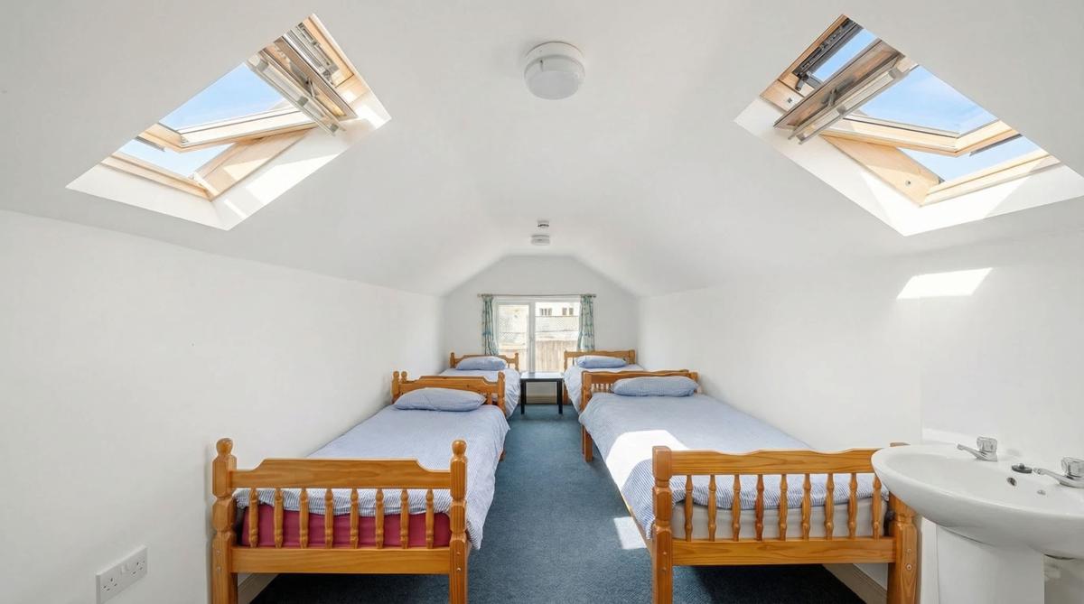 Breakwater Hostel photo 3