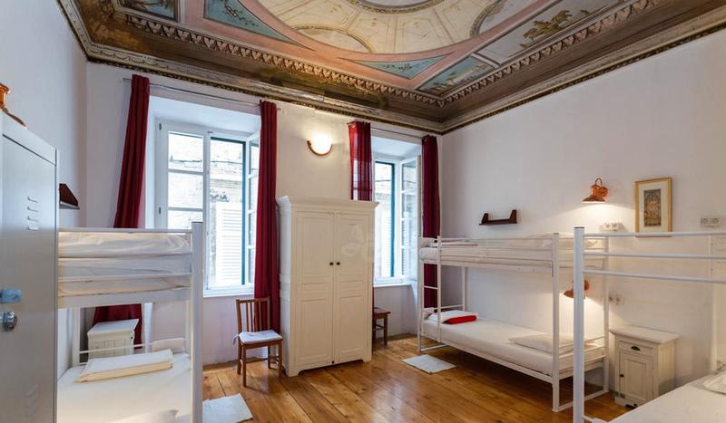Old Town Hostel photo 3