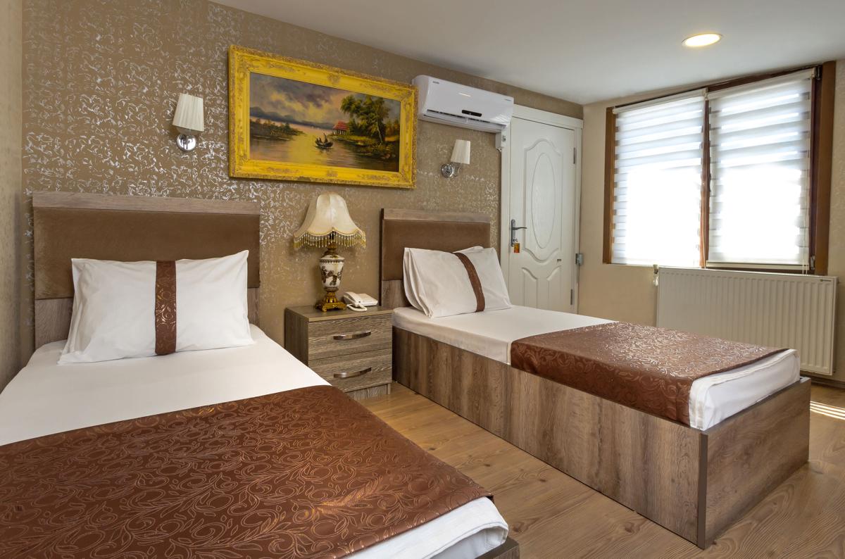 Carvan Hotel photo 2