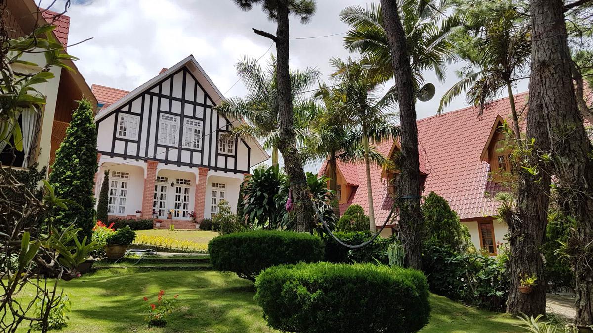 Hillock Villa photo 3