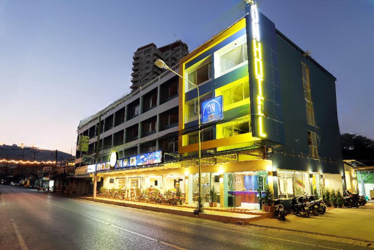 On Hotel Phuket photo 1