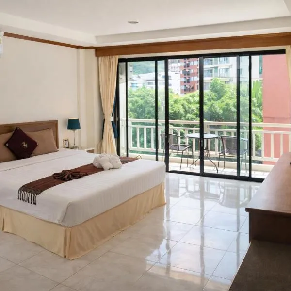 Global Hotel Beach View photo 5