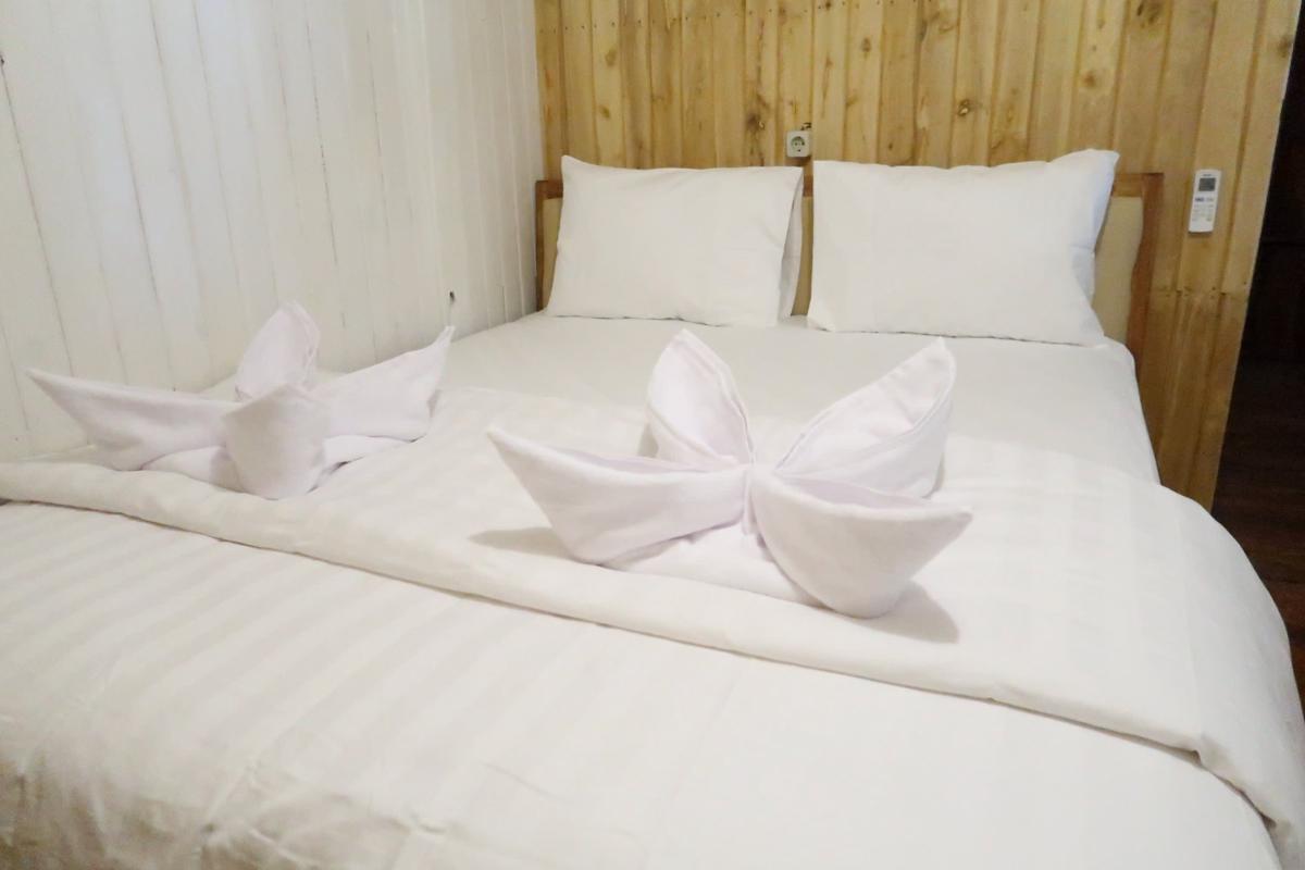 Phinisi Hostel Bira photo 2