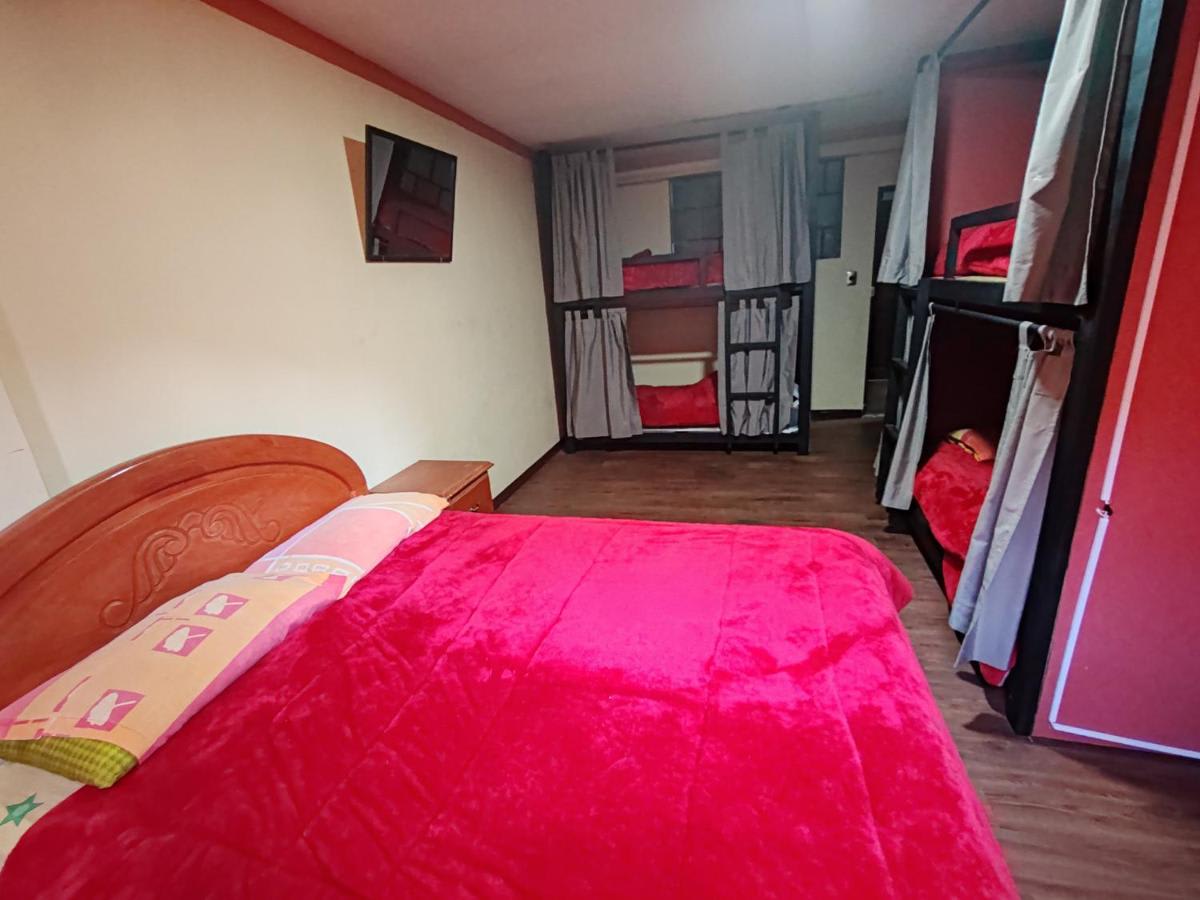 Yati Hostal photo 4