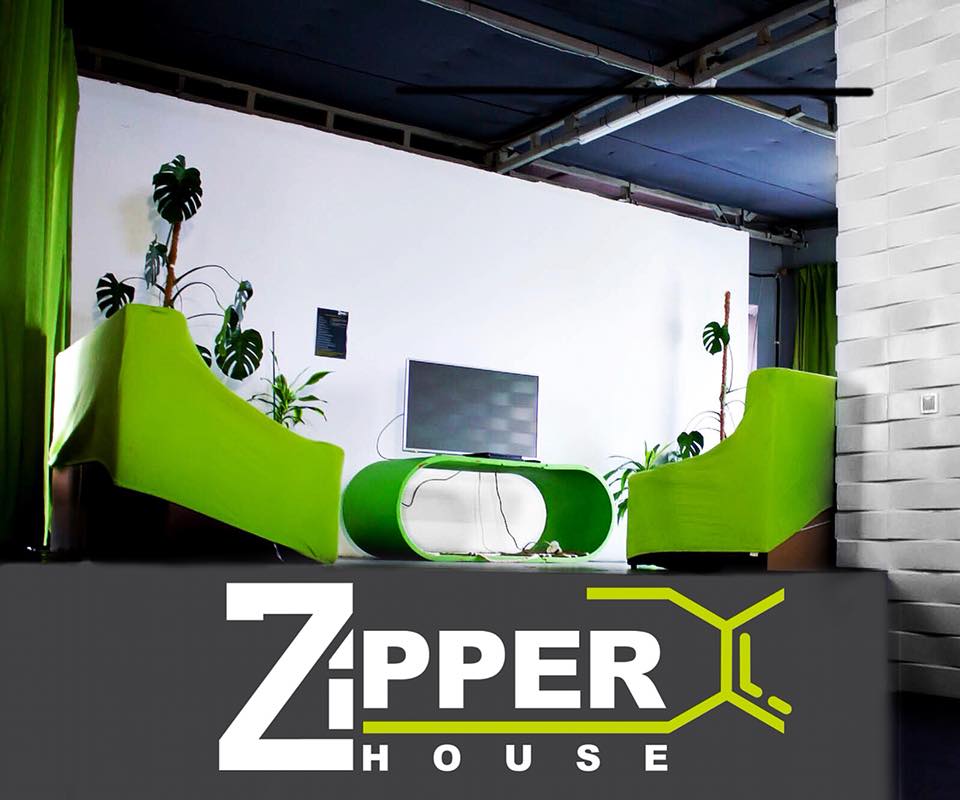 Zipper House photo 1