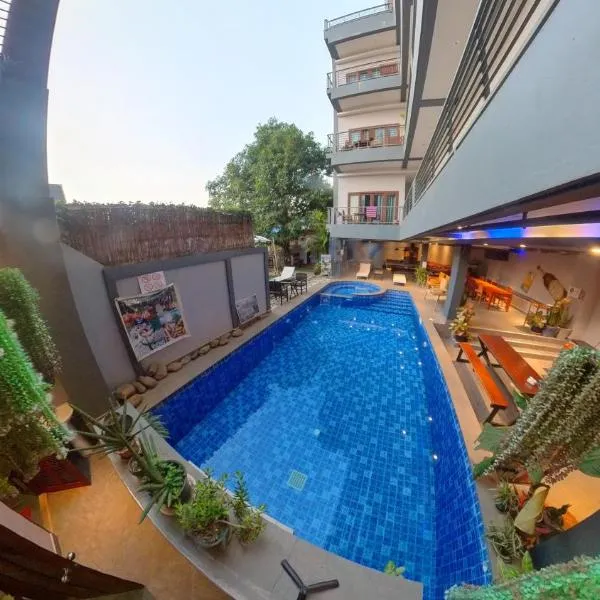 Faraway Suites photo 5