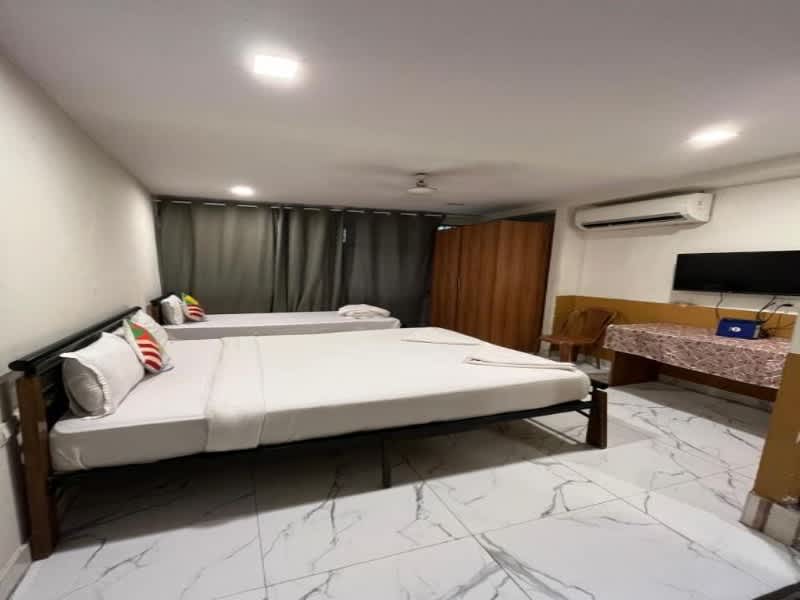 Red House Hostels photo 2