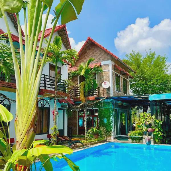 The Pineapple House photo 5