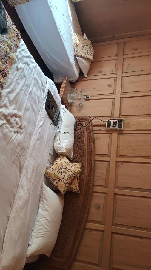 The  Flostel Srinagar photo 6