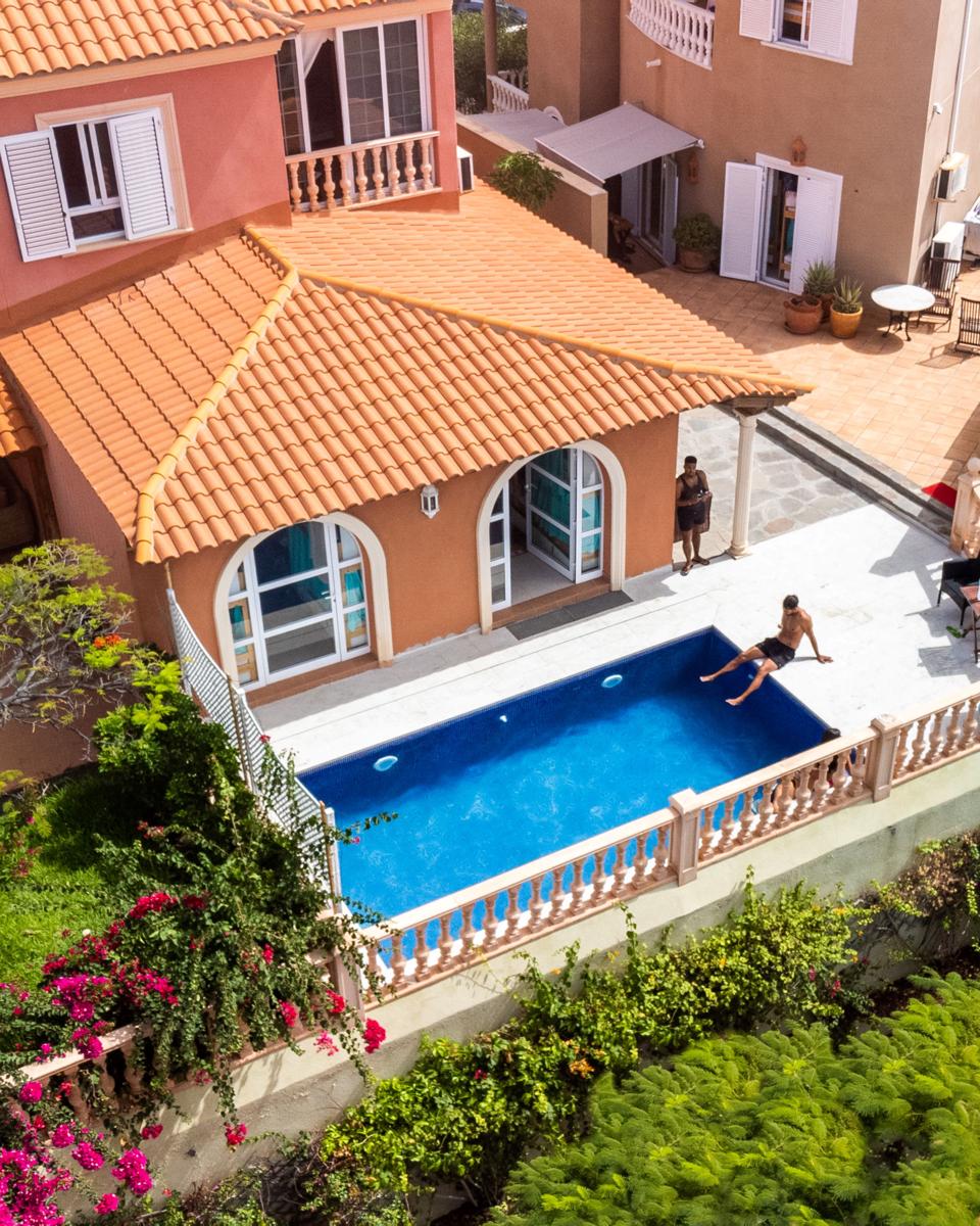 Duque Nest Hostel photo 3