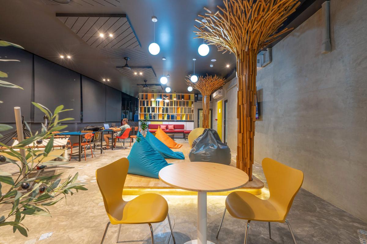 Patong Poshtel photo 4