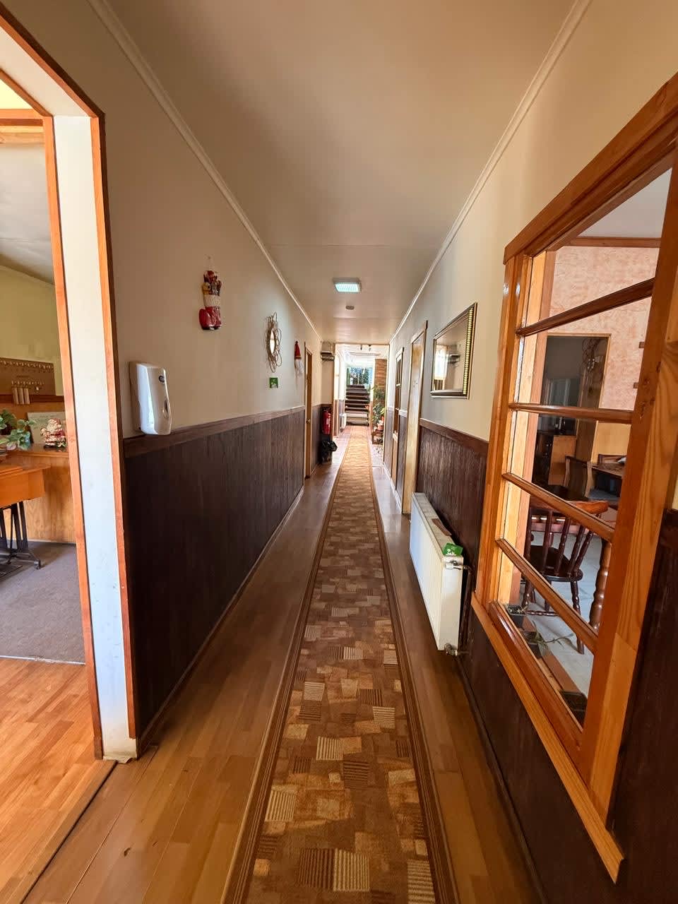 Hostal Dickson photo 2