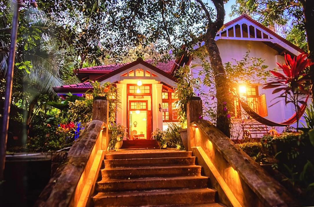 Colonial Residence Kandy Villa photo 2