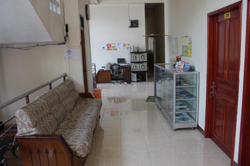 ImamBonjol Hostel photo 5