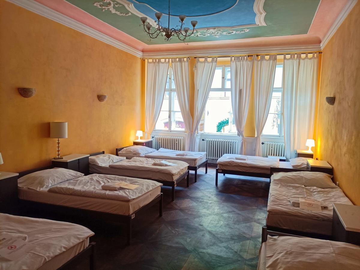 Charles Bridge Economic Hostel photo 4