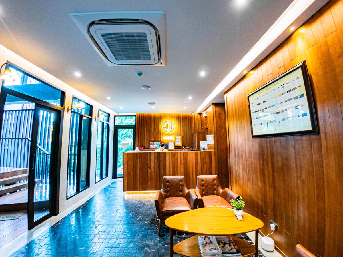 J4 Samui Hotel photo 2