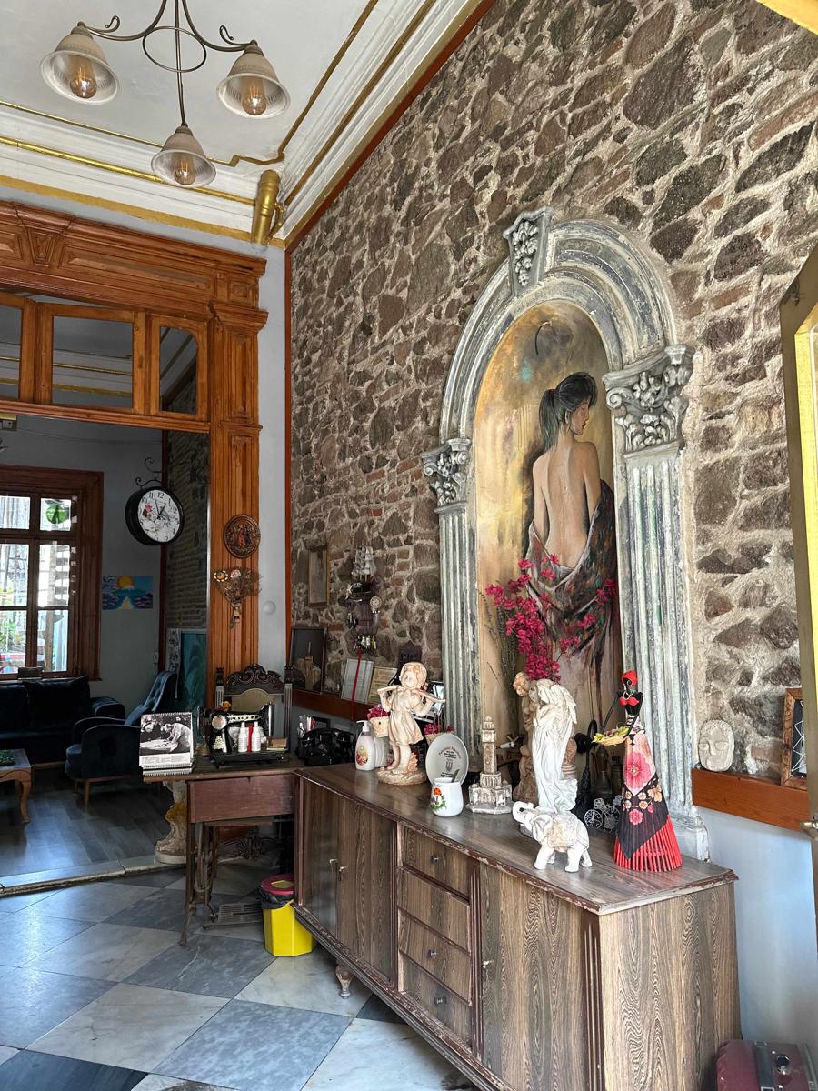 Laguna House photo 1