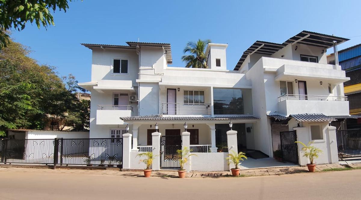 Hotel Royal Beach photo 2