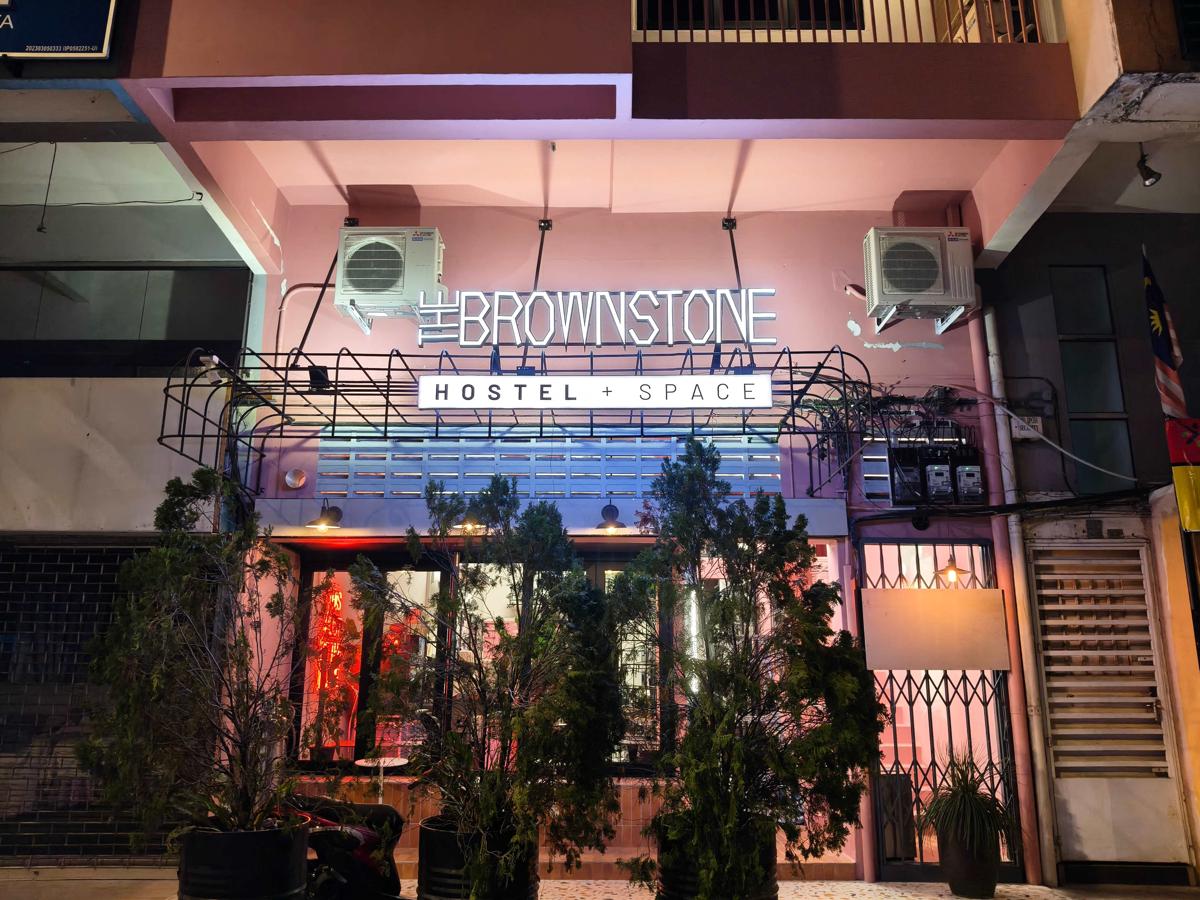 The Brownstone Hostel & Space photo 1