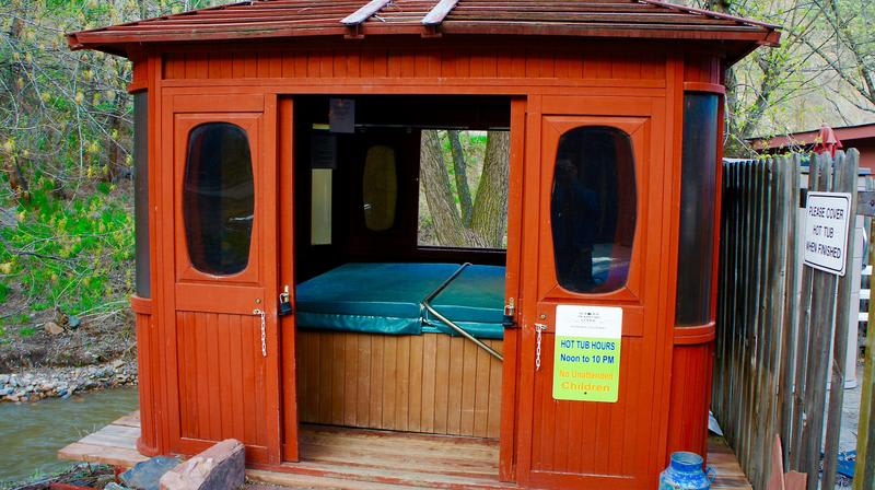 Boulder Adventure Lodge photo 6