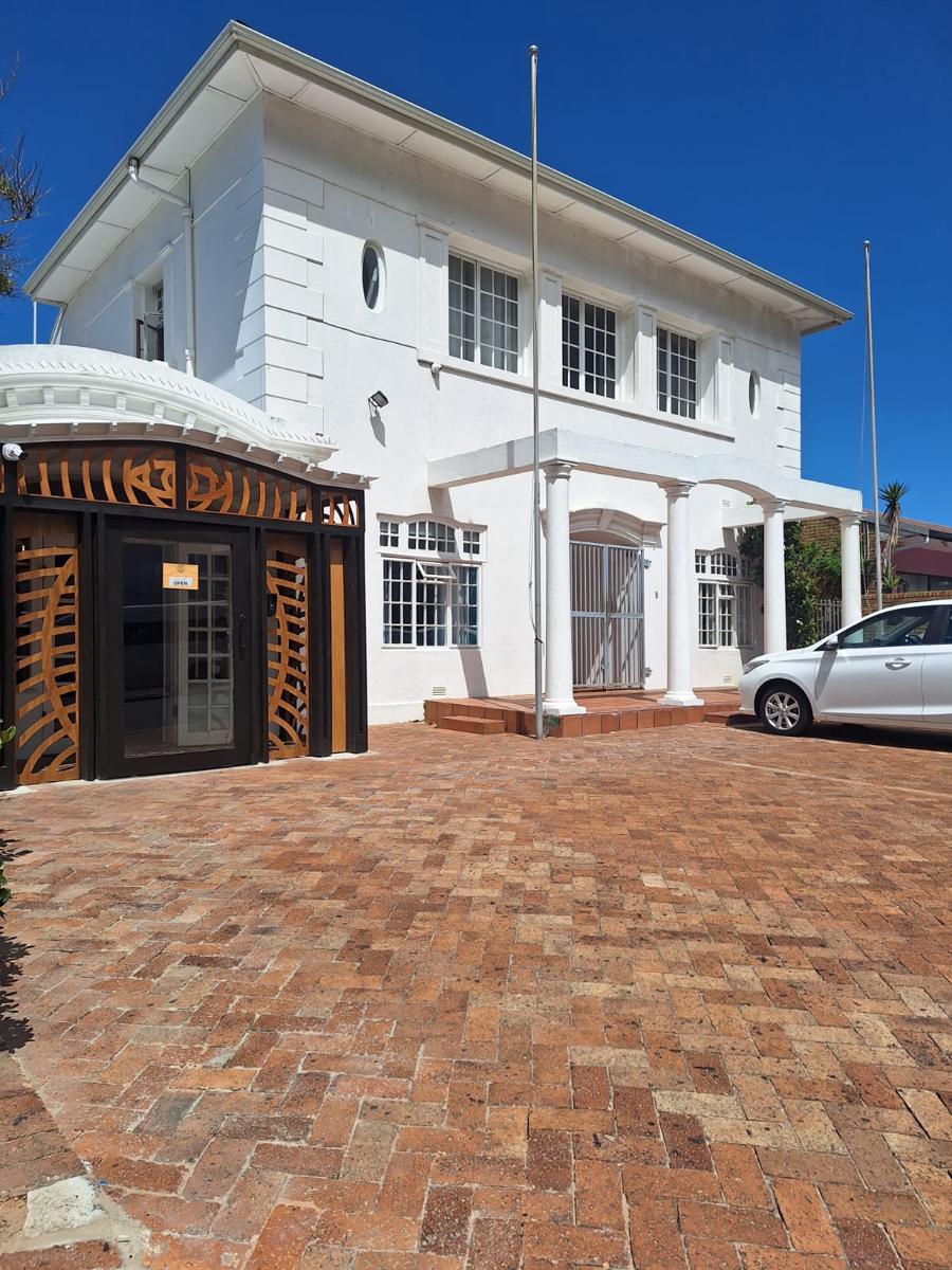 Backpackers In Muizenberg photo 1