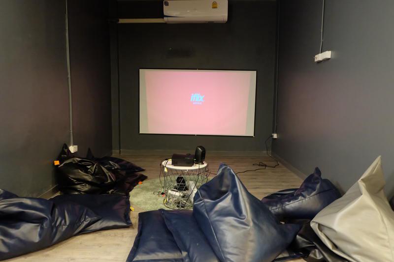 The Cocoon Hostel photo 4