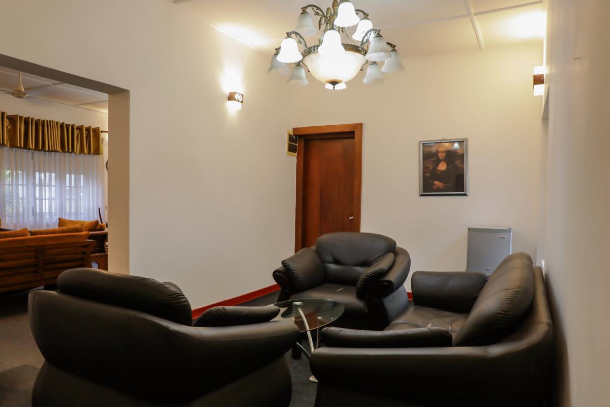Cozy Nest Kandy Villa photo 3
