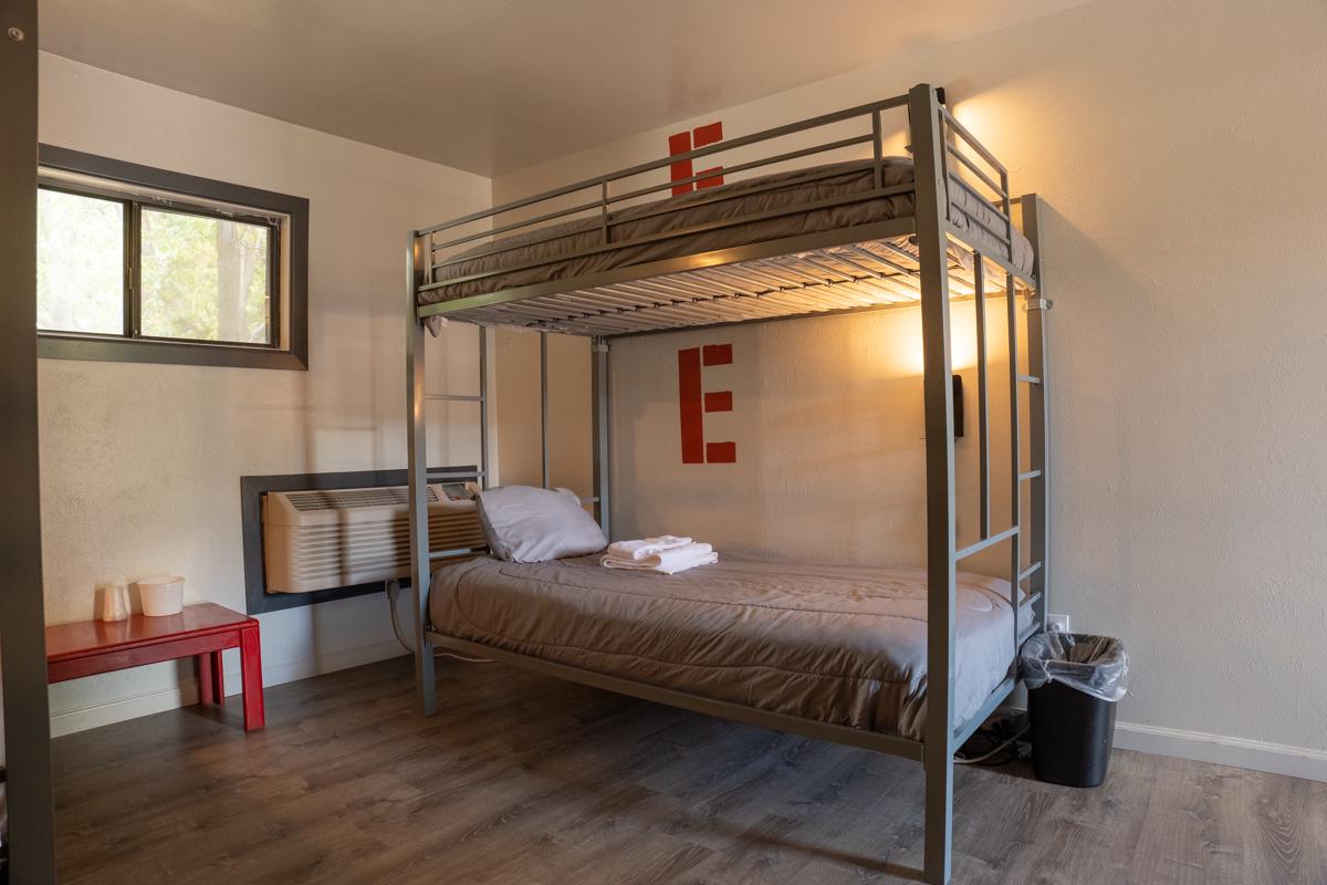 The Junction Hotel and Hostel photo 4