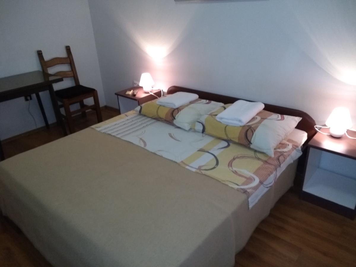 Private Accommodation Raspudic photo 2