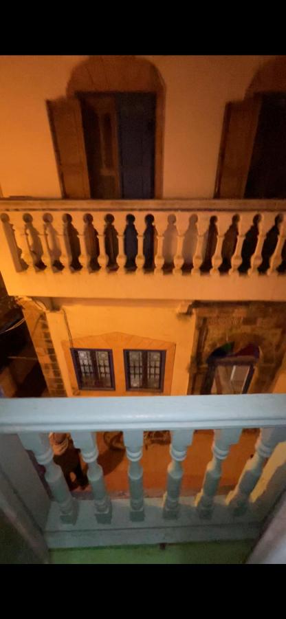 Riad Darko photo 6